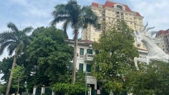 Chính chủ cho thuê nhà căn góc 2 mặt tiền tại khu đô thị CIPUTRA
