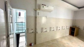Cho thuê nhà hẻm 4m(0XH) Thích Quảng Đức, P.4, Q.Phú Nhuận giá 7.5tr
