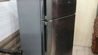 Thanh lý tủ lạnh LG GRS362S 306 lít mới 95%