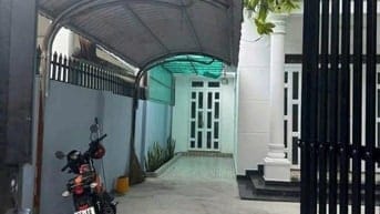 Vỡ nợ nên bán gấp nhà cấp 4 ở hóc môn giá chỉ có 990 triệu, 163m2,SHR.