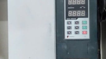 Thanh lý tủ biến tần POWTRAN 22KW 3 pha, 380V