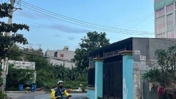 Bán lô đất diện tích 160m2 - chỉ 8,5 tỷ - mặt tiền đường Võ Văn Hát 