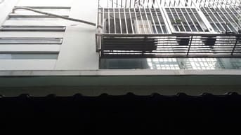 Bán nhà hẻm xe tải đường Bình Thới, Quận 11, 3 lầu, diện tích 5,2×9m