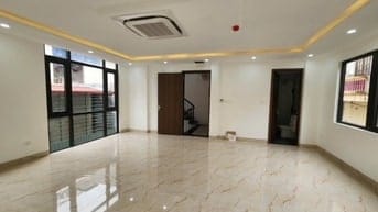 CC bán nhà 65m2x7t, lô góc P.Nguyễn Chí Thanh. 22,5 tỷ. 