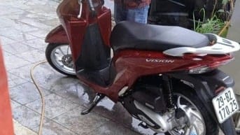 Bán xe máy Honda Vision màu đỏ, đăng ký tháng 12/2021