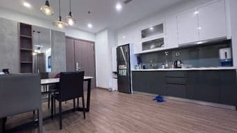 Chính chủ cho thuê cc cao cấp vinhomes metropolis 2PN-80m2