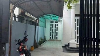 Vỡ nợ nên bán gấp nhà cấp 4 ở hóc môn giá chỉ có 990 triệu, 163m2,SHR.