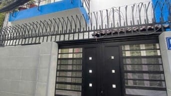 Mặt Tiền HXH  Rộng 5 M . Ngang 5M P. Phú Thuận DT: 70m2 Chỉ hơn 6 Tỷ t
