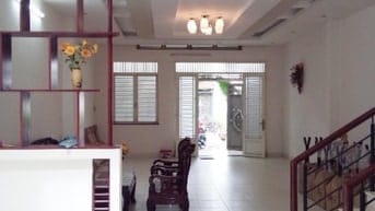 Cho Thuê Nhà Nguyên Căn 6x20m KDC Bình Hưng, giáp ranh Quận 8