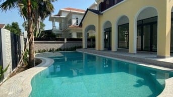 Cho Thuê Siêu Biệt Thự Tại TRUNG TÂM QUẬN 3 - DTSD 900M2