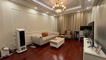 Siêu hiếm toà 8,5T thang máy P/Lô Víp Láng Hạ vỉa hè oto tránh kd tốt