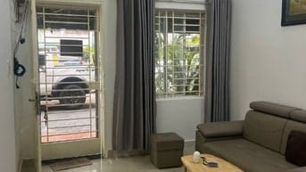 Cho thuê căn hộ tầng trệt c/c 189B Cống Quỳnh Q1