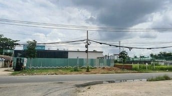 Bán gấp đất 1680m2 thổ cư Mặt tiền Lã Xuân Oai (30x58m) giá chỉ 55 tỷ
