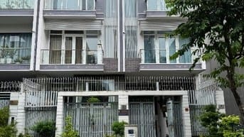 Nhà KDC Dương Hồng, DT 10x19m có Hầm, đất 190m2 DTSD 650m2