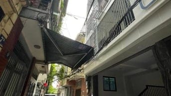 Bán Tòa CCMN Nguyễn Khang 7 Tầng 1 Hầm 12 Căn Hộ Cao Cấp Phân Lô Ô Tô 