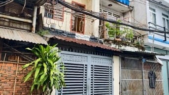 Nhà cấp 4 (4x17) đường 8m khu phân lô quân đội Tân Sơn - Phạm Văn Bạch
