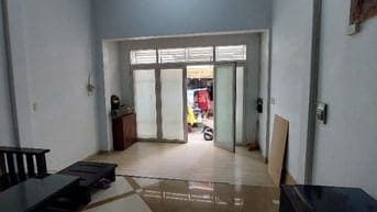 Cho thuê nhà 62/ Chấn Hưng 85m2 3 tầng đúc và sân thượng giá 20 triệu