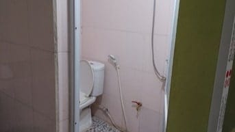 Cần nhượng lại phòng trọ khép kín riêng biệt 2 triệu200k/ tháng
