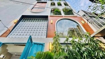 Nhà đẹp mới xây-4 Tầng- đối diện vincom Phan Văn Trị