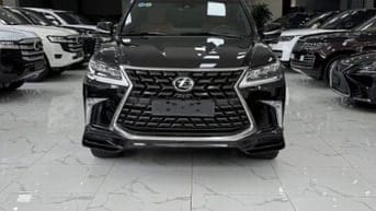Bán Lexus LX570 MBS 4 chỗ  Siêu Vip, sản xuất 2020, nhập Trung Đông.