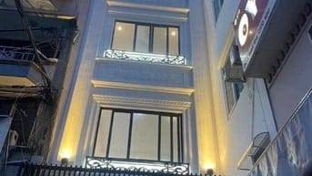 BÁN KHÁCH SẠN 2 SAO, MẶT TIỀN ĐƯỜNG 20M, PHƯỜNG 14, TRUNG TÂM QUẬN 10