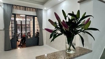 Nhà cho thuê nguyên căn mặt tiền Trần Văn Kỷ P. Bình Thạnh