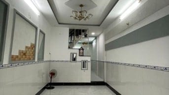 Nhà đẹp Quận 6 – HXH Bà Hom – 2PN – Nở hậu – Sổ riêng – Giá 4 tỷ 9 TL