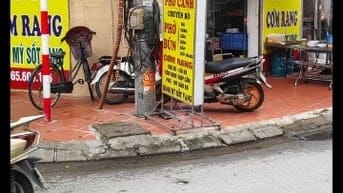 Cho thuê nhà 2 mặt tiền hè rộng 30m và cửa hàng mặt phố chính Hà Đông 