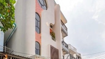 Siêu phẩm 4 Lầu THANG MÁY tuyệt đẹp CAO CẤP hẻm xe hơi Nguyễn Văn Khối