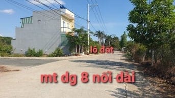 Bán đất chính chủ chỉ 1.95 tỉ / lô 50m2 dg 8, P Long Phước. 