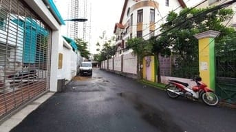 Bán Nhà Nát KBT Kiều Đàm ngay Him Lam Kênh Tẻ dt 5,1 x20m giá 8 tỷ
