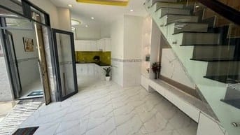 3,72tỷ ba đình P9Q8 8,5 x 3,6 nhà 1 lầu 2pn lớn nhà mới ở liền 