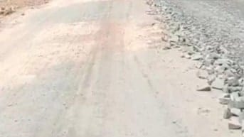 Đất chính chủ, mặt tiền đường nhựa 15m Long Bình