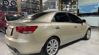 Bán xe Kia Forte EX 5 chỗ, không va chạm, cấn đụng, zin toàn bộ