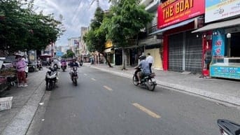 Bán nhà HXH Phan Xích Long 3 tầng sân thượng 4PN chỉ 10m ra mặt tiền