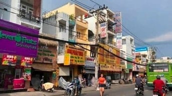Bán gấp nhà 3,6×28m 3 lầu mặt tiền đường Nguyễn Văn Nghi Quận Gò Vấp 