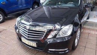 Mercedes Benz E class E250 2010 - 300 Triệu