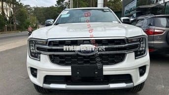 Ford Everest Titanium 2.0L 4x2 AT 2025