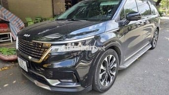 Kia Carnival 2022 2.2D Signature 7 ghế