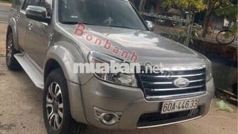 Ford Everest 2.5L 4x2 MT 2011