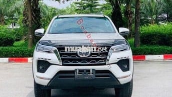Toyota Fortuner 2022 2.4 4x2 AT - Máy Dầu Rất Mới