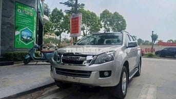 Bán Isuzu Dmax 3.0AT 4x4 sx2016 xe đẹp lỗi tặng xe