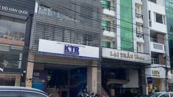 BÁN NHÀ MẶT TIỀN - 141 ĐƯỜNG 3 THÁNG 2 - QUẬN 10 - CN : 112M2 - GIÁ 