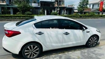 Gia Đình cần bán Kia K3 2014 - 110000 km