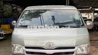 Toyota Hiace 2011 Máy Dầu 2.5 - 220000 km