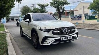 Mercedes Benz GLC Class 2025 - 12000 km
