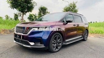 Kia Carnival máy dầu bản Signature 2022