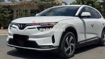 VinFast VF8 Eco 2023 - 749 Triệu