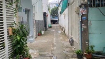 Bán nhà hẻm xe hơi Bùi Văn Ba ngày Khu Chế Xuất Quận 7