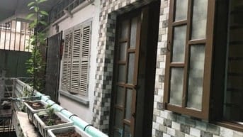 Cho thuê nguyên căn lầu 2, căn góc, khoảng 50m2, đường Hùng Vương, Q5